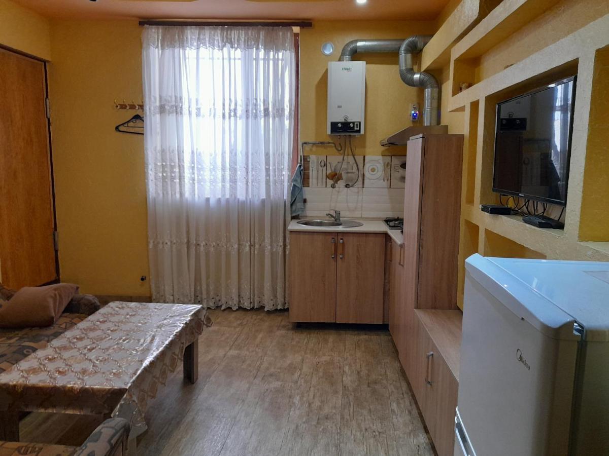 Guest House In Center Yerevan Luaran gambar