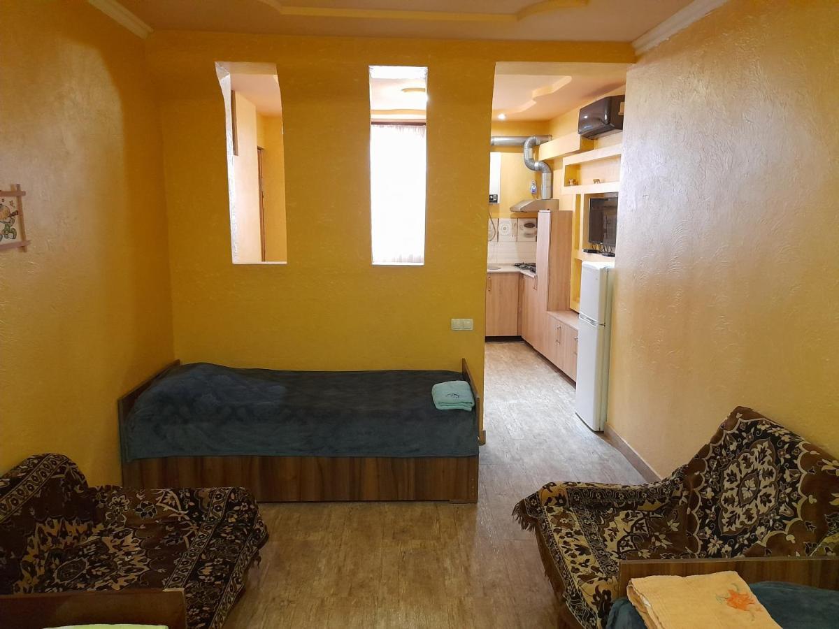 Guest House In Center Yerevan Luaran gambar