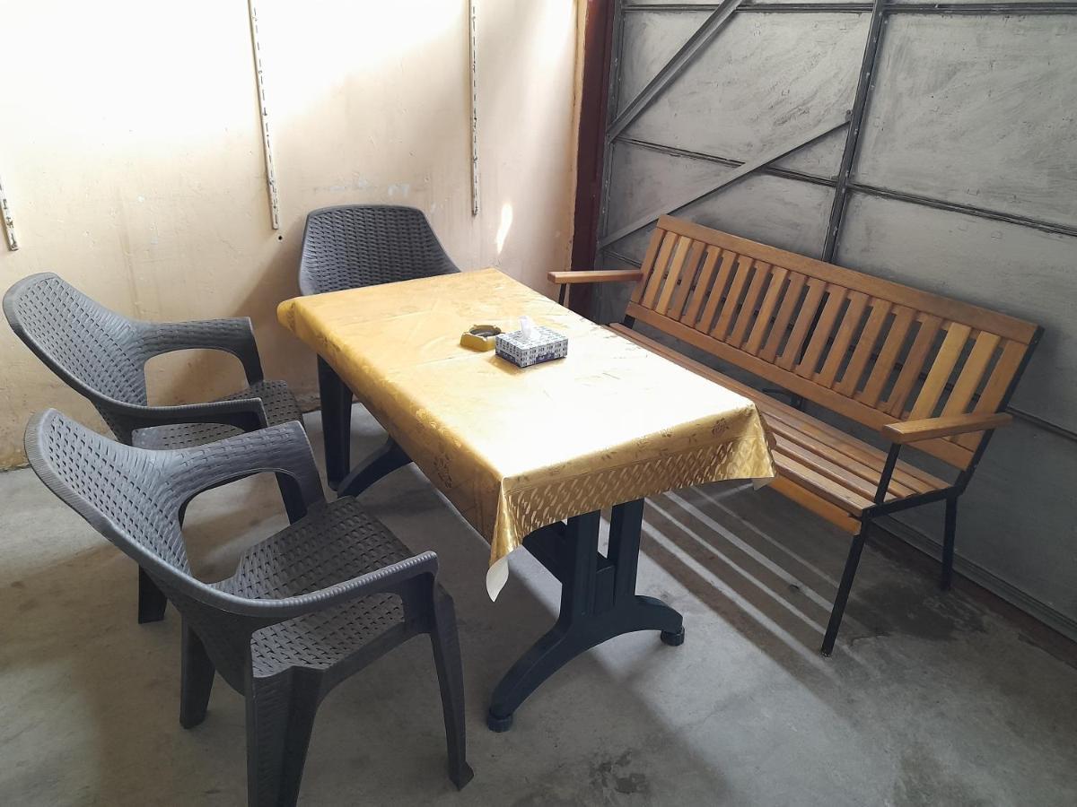 Guest House In Center Yerevan Luaran gambar